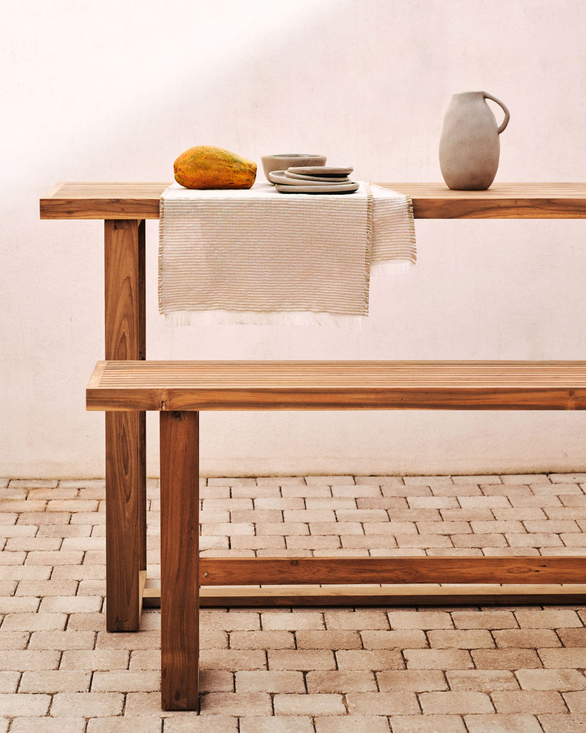 Japandi Bank Canadell – Teakholz, Braun, 130 cm – weitere Ansicht