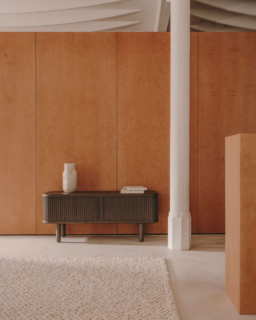 Japandi TV-Möbel Mailen – Eschenfurnier, Schwarz, 120 × 50 cm – weitere Ansicht