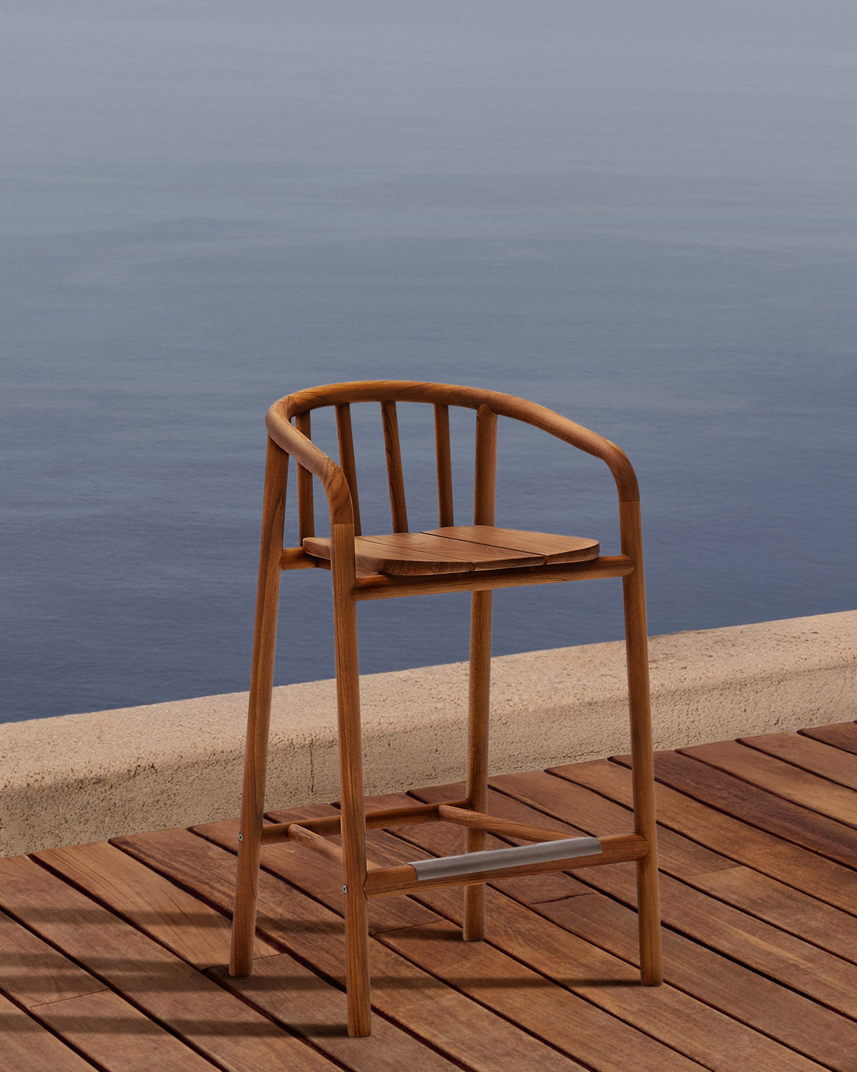 Japandi Hocker Turqueta – Teakholz, Braun, 65 cm – Produktansicht
