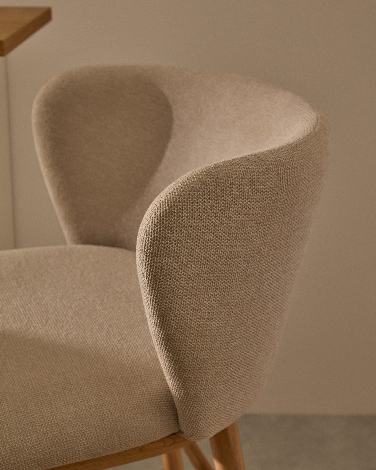 Japandi Hocker Ciselia – Chenille, Beige, 75 cm – weitere Ansicht