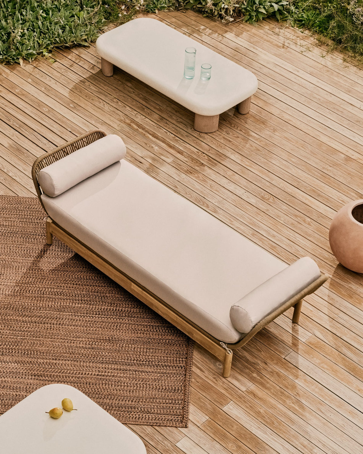 Japandi Couchtisch Labra – Zement, Weiß, 140 × 70 cm – weitere Ansicht