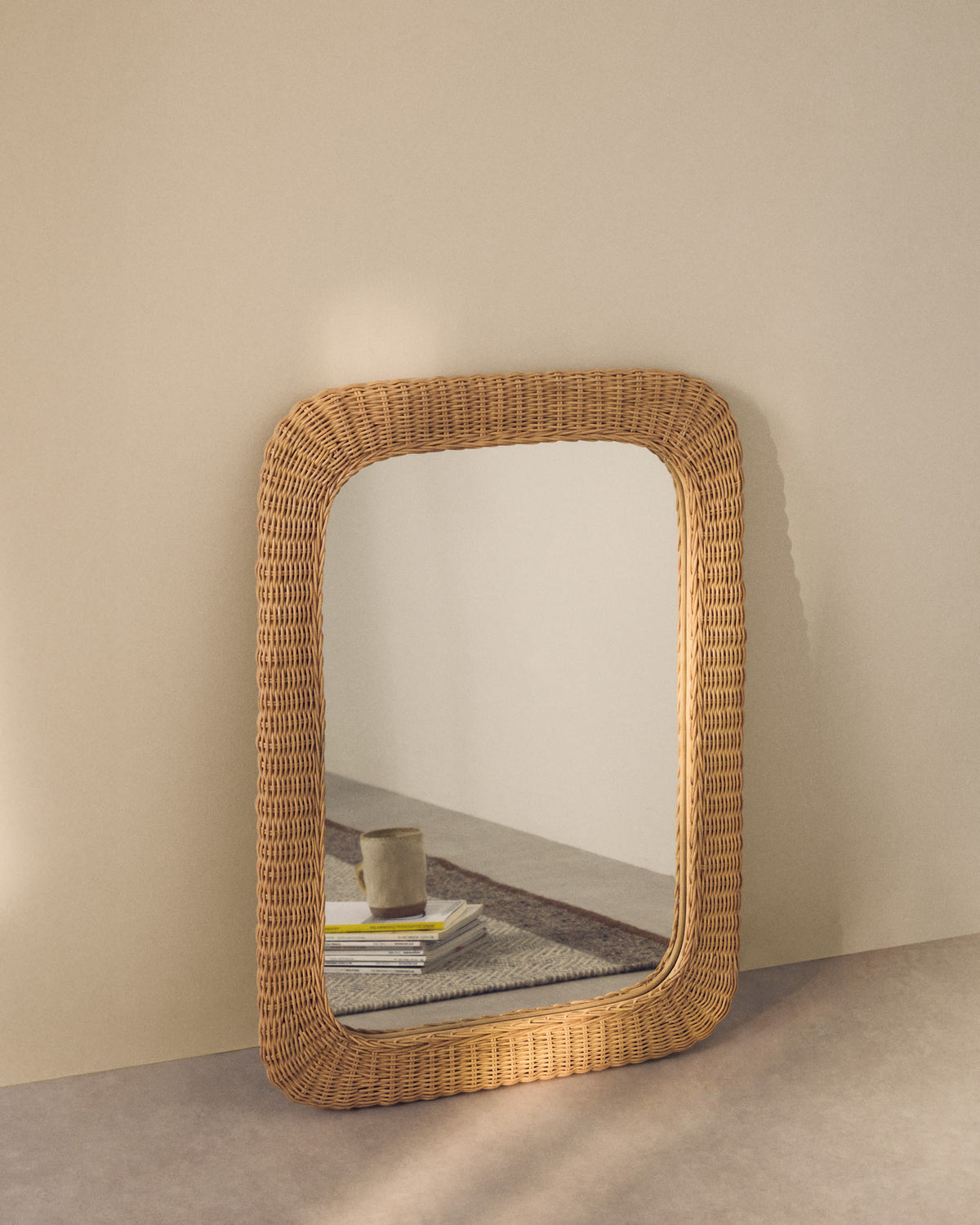 Japandi Spiegel Zilna – Rattan, Natur, 58 × 79 cm – weitere Ansicht