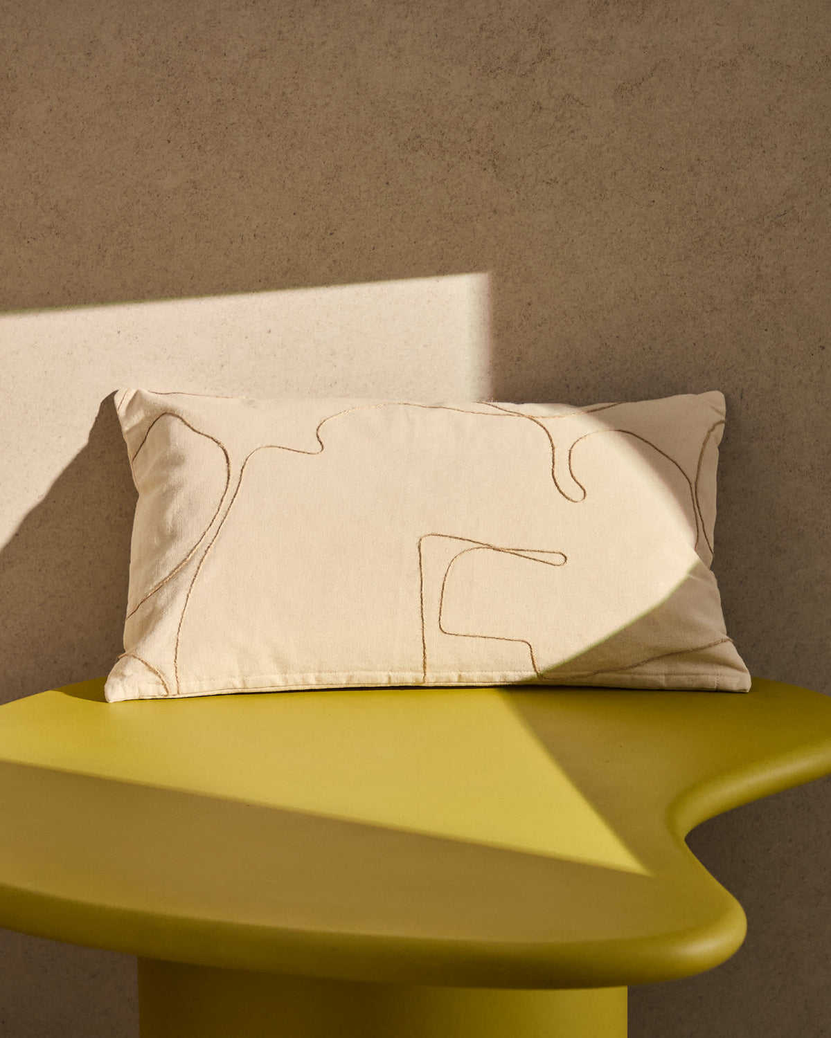 Japandi Kissenbezug Dibel – Stickerei Beige, Ecru, 30 × 50 cm – weitere Ansicht