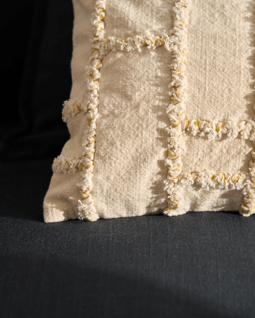 Japandi Kissenbezug Verion – Stoff, Gelb, 30 × 50 cm – weitere Ansicht