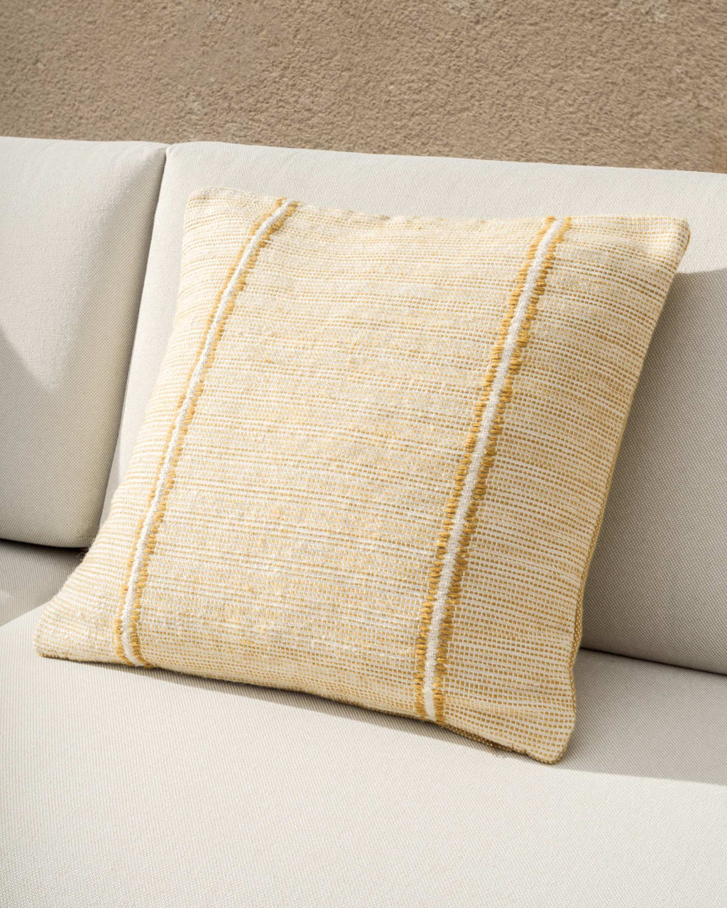 Japandi Kissenbezug Drati – Stoff, Gelb, 45 × 45 cm – weitere Ansicht