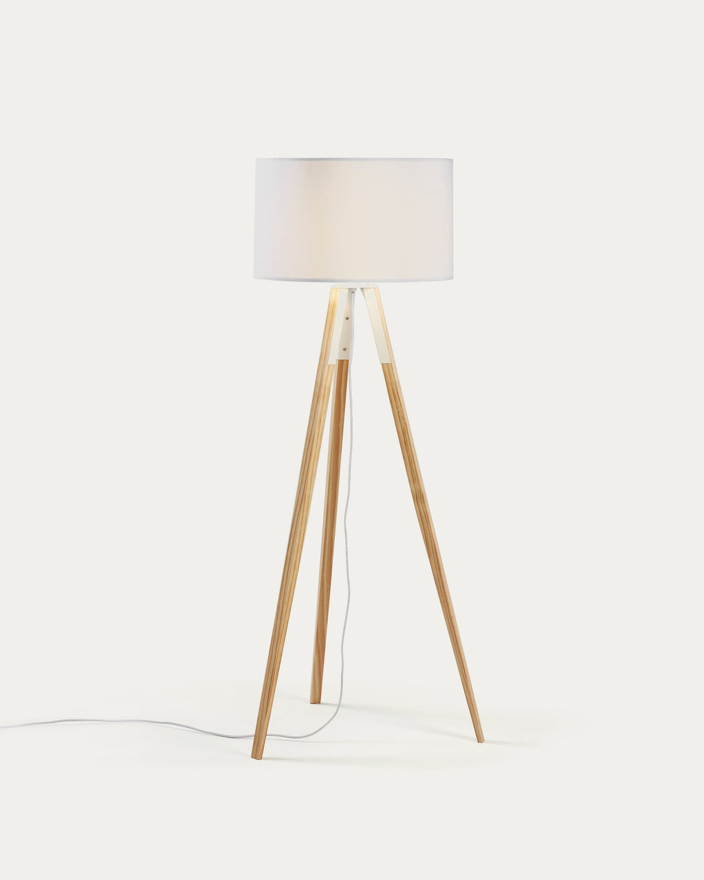 Japandi Stehlampe Iguazu – Massivholz, Weiß – Produktansicht