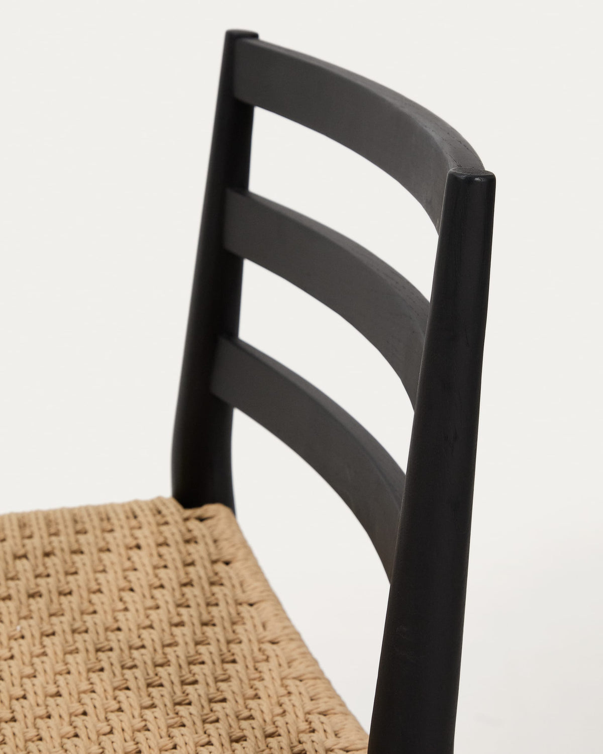 Japandi Barhocker Analy – Eiche, Schwarz, 65 cm – weitere Ansicht