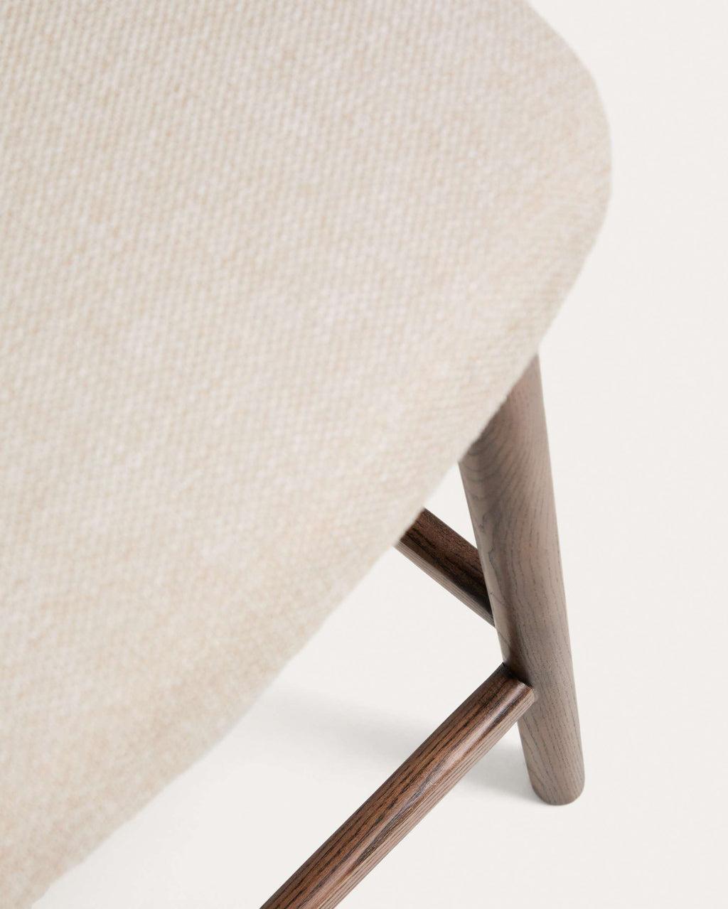 Japandi Hocker Ciselia – Nussbaum, Beige, 65 cm – weitere Ansicht