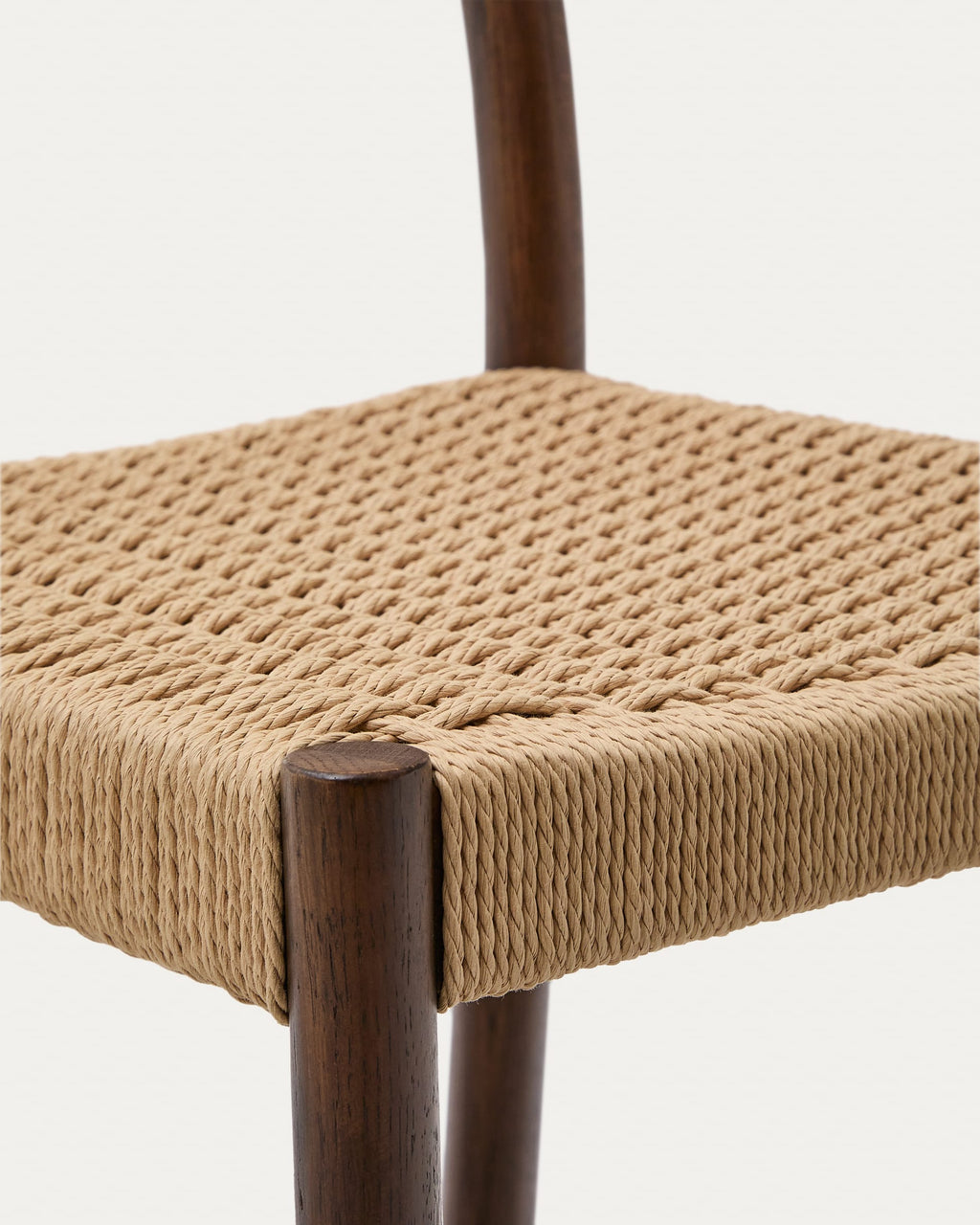 Japandi Barhocker Yalia – Eiche, Nussbaum, 65 cm – weitere Ansicht
