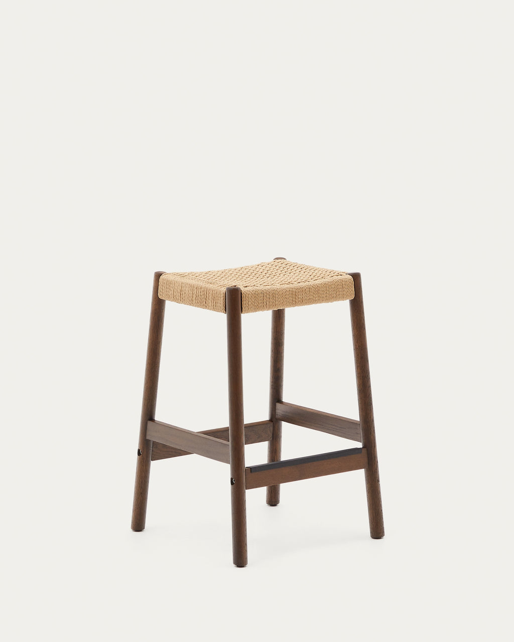 Japandi Hocker Yalia – Eiche, Nussbaum, 65 cm – Produktansicht