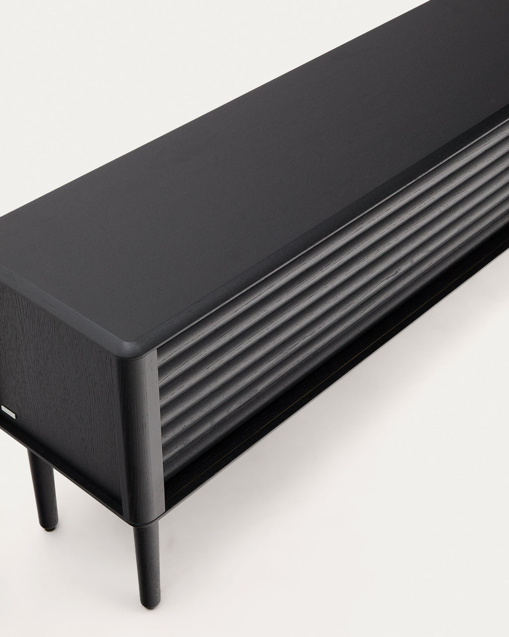 Japandi TV-Möbel Lenon – Eichenfurnier, Schwarz, 200 × 57 cm – weitere Ansicht
