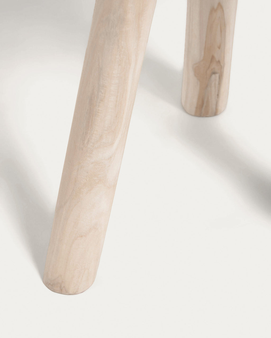 Japandi Beistelltisch Glenda – Teakholz, Braun, Ø 35 cm – weitere Ansicht