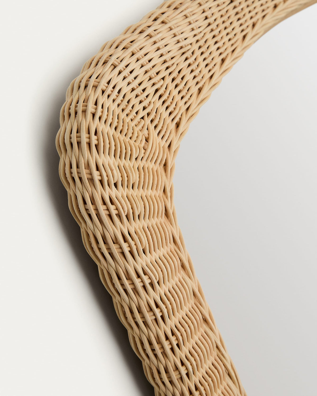 Japandi Spiegel Zilna – Rattan, Natur, 58 × 79 cm – weitere Ansicht