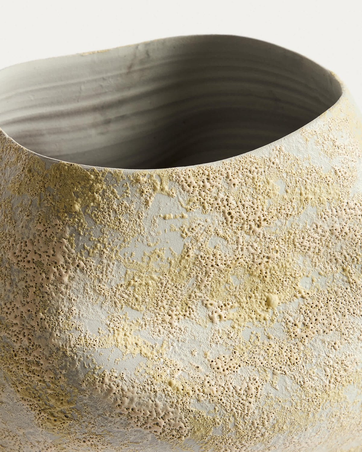 Japandi Vase Medira – Keramik, Ecru, 35,5 cm – weitere Ansicht