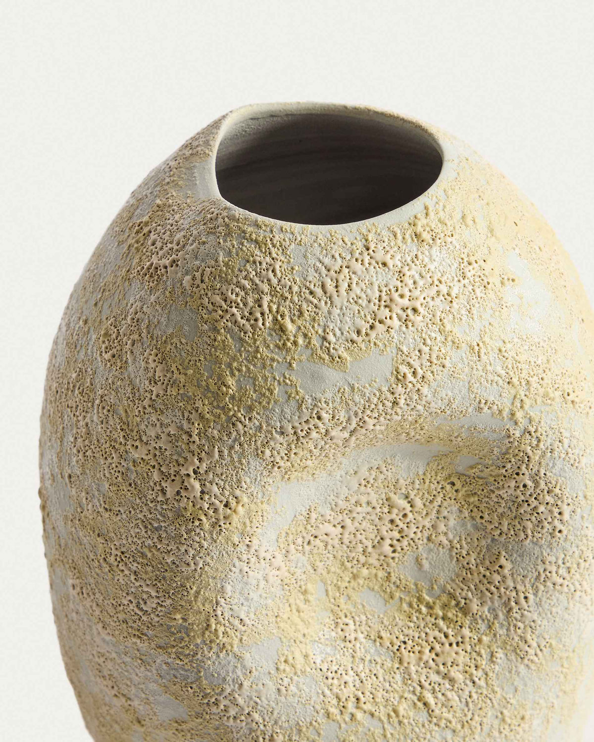 Japandi Vase Medira – Keramik, Ecru, 32,5 cm – weitere Ansicht