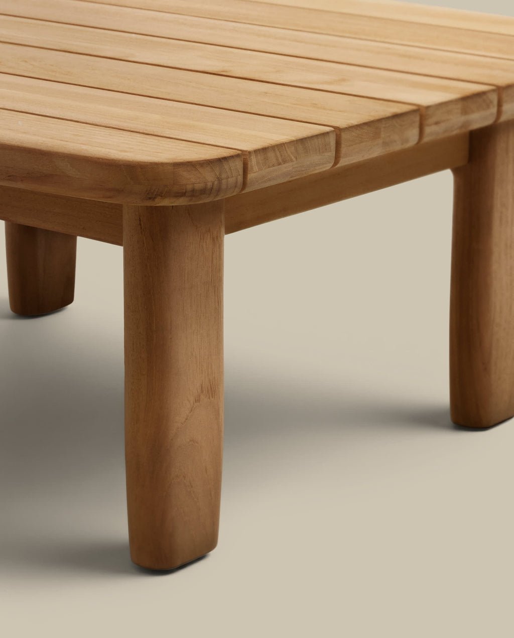 Japandi Beistelltisch Tirant – Teakholz, Natur, 70 × 70 cm – weitere Ansicht