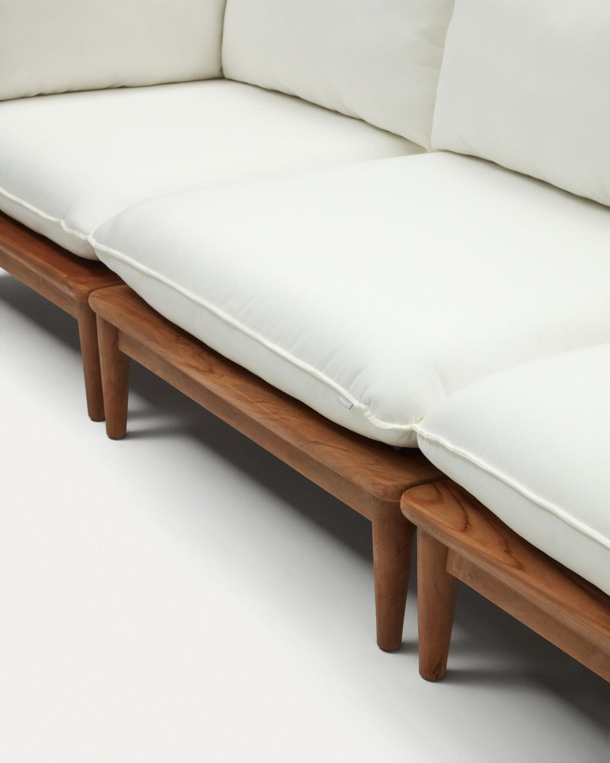 Japandi Lounge-Set Portitxol – 4 Sitze, 2 Tische, Weiß – weitere Ansicht