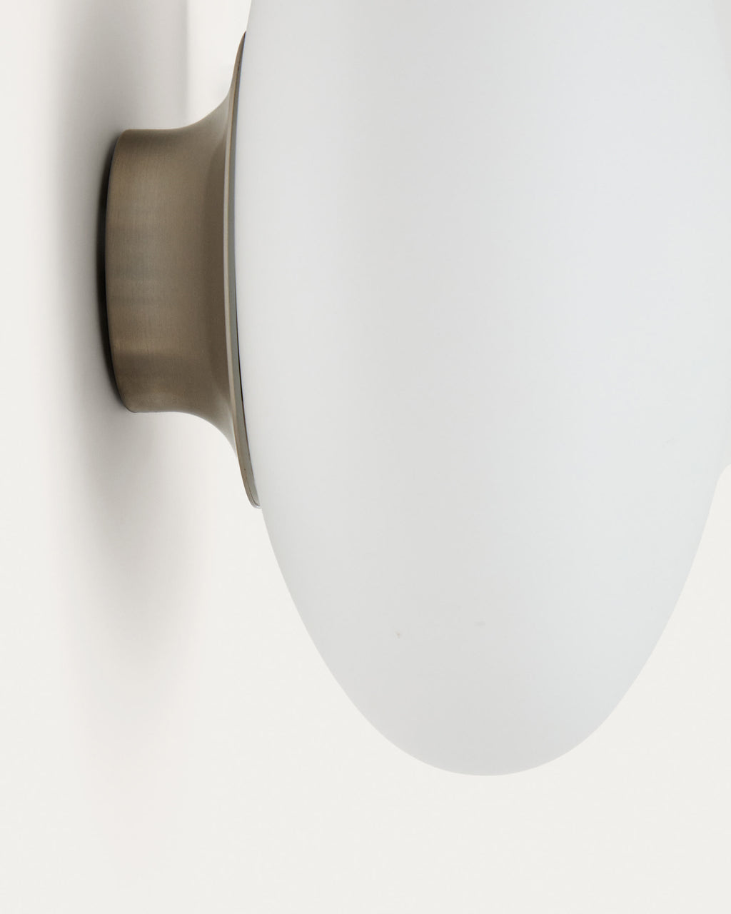 Japandi Wandleuchte Bamila – Glas, Silber, Ø 25 cm – weitere Ansicht