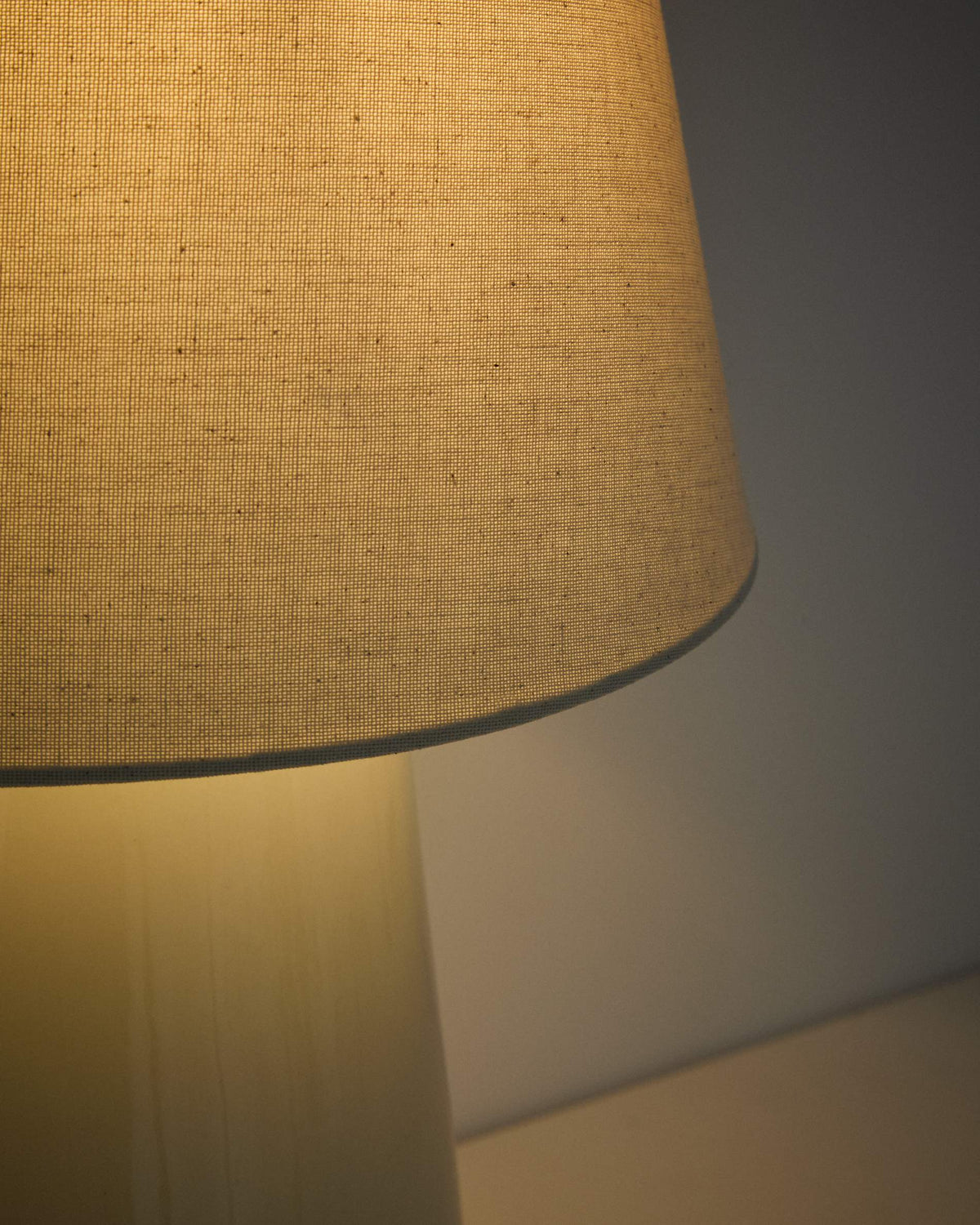 Japandi Tischlampe Odra – Keramik, Ecru – weitere Ansicht