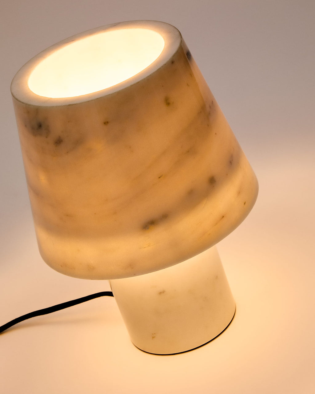 Japandi Tischlampe Alaro – Marmor, Weiß – weitere Ansicht