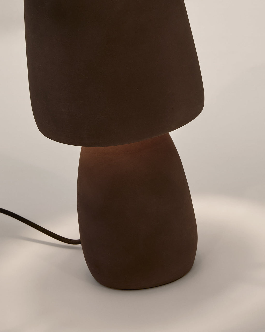 Japandi Tischlampe Tandy – Keramik, Terrakotta – weitere Ansicht