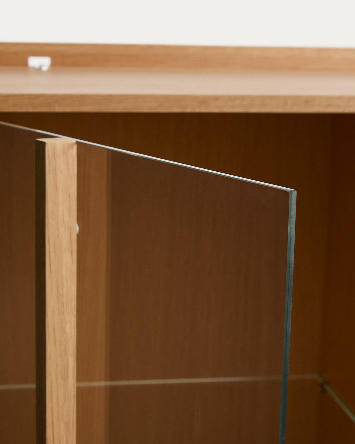 Japandi Vitrine Onix – Eichenfurnier, Natur, 100 × 170 cm – weitere Ansicht