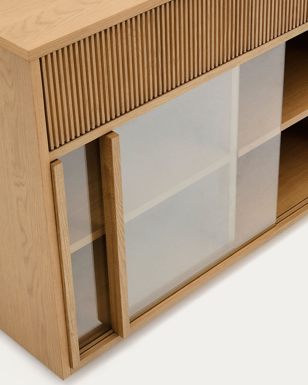Japandi Sideboard Helvine – Eichenfurnier, Natur, 200 × 80 cm – weitere Ansicht