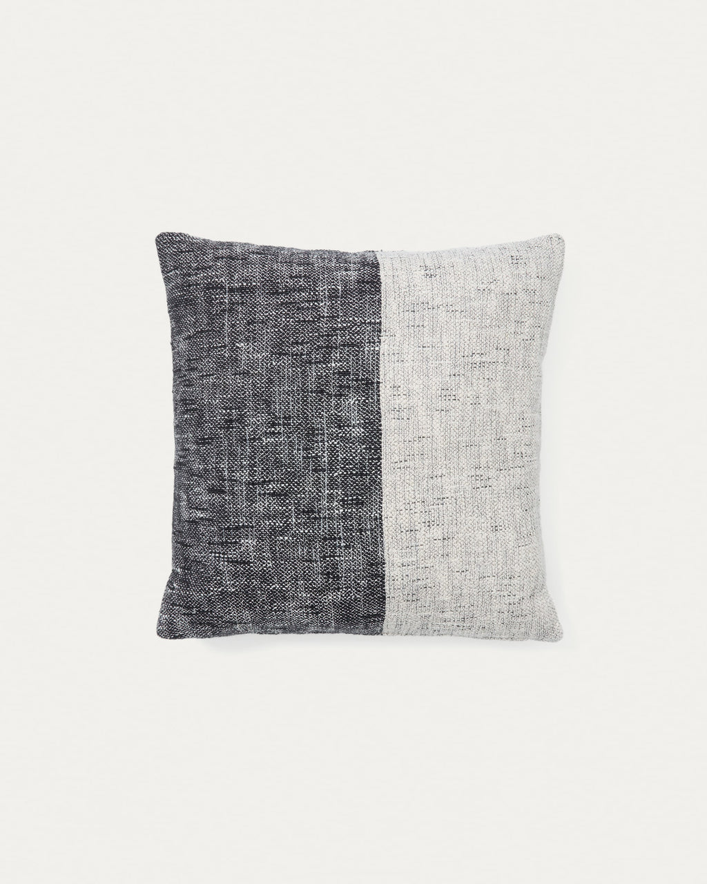 Japandi Kissenbezug Dalel – Stoff, Grau, 45 × 45 cm – Produktansicht