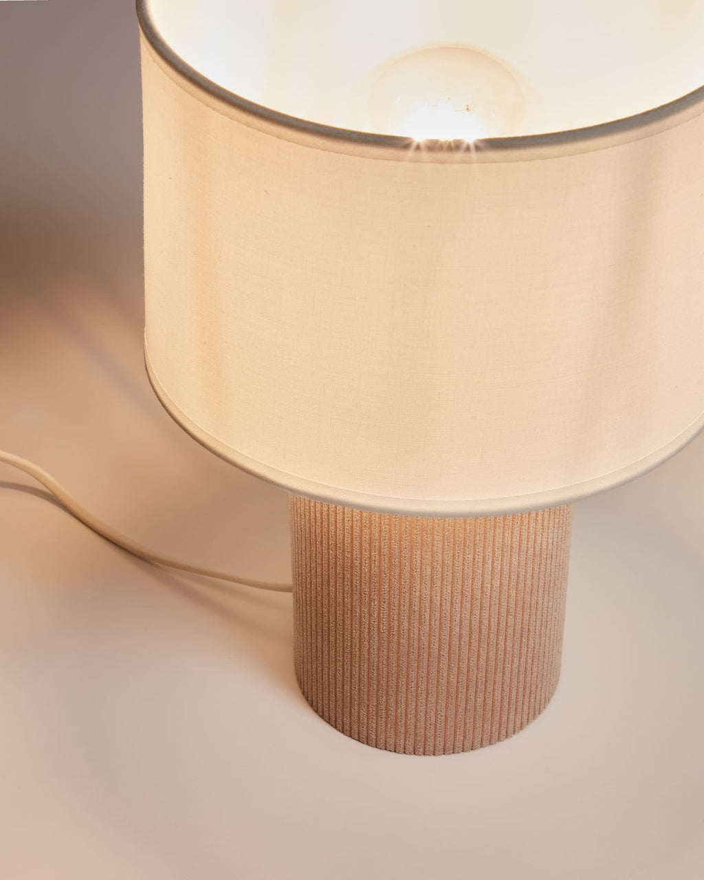 Japandi Tischlampe Bianella – Kunststoff, Beige – weitere Ansicht
